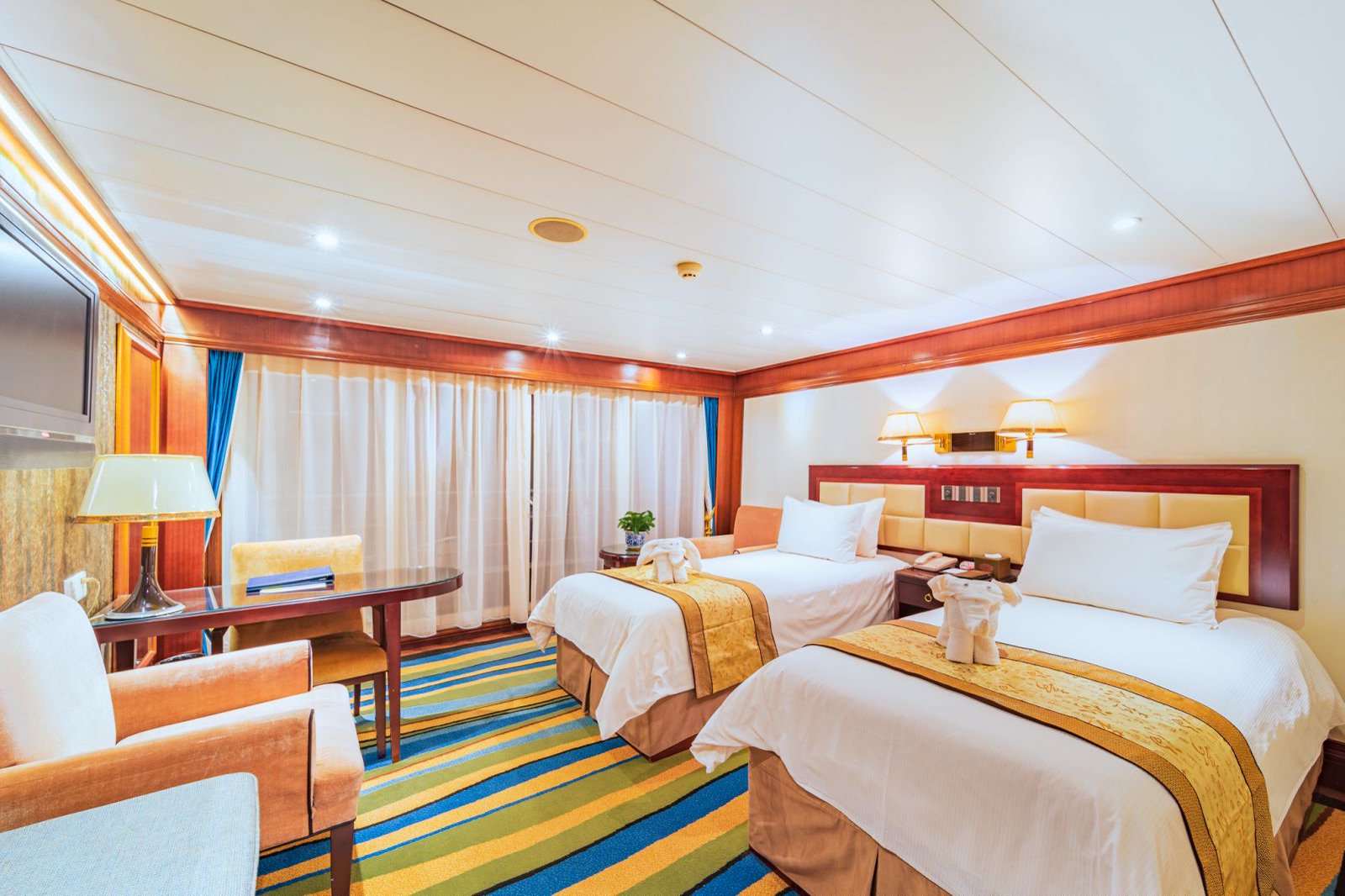Executive Suite