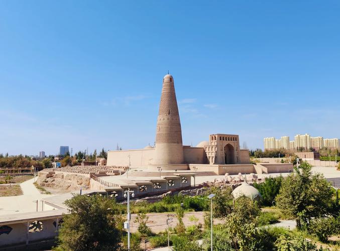 Emin Minaret
