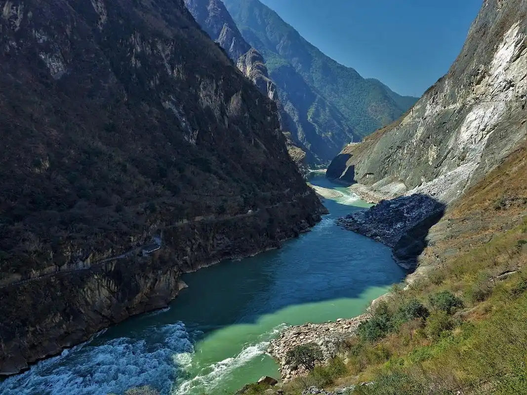 First Bend of the Yangtze