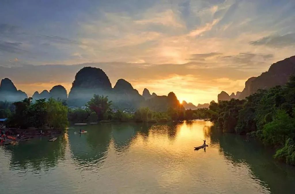 Yangshuo West Street