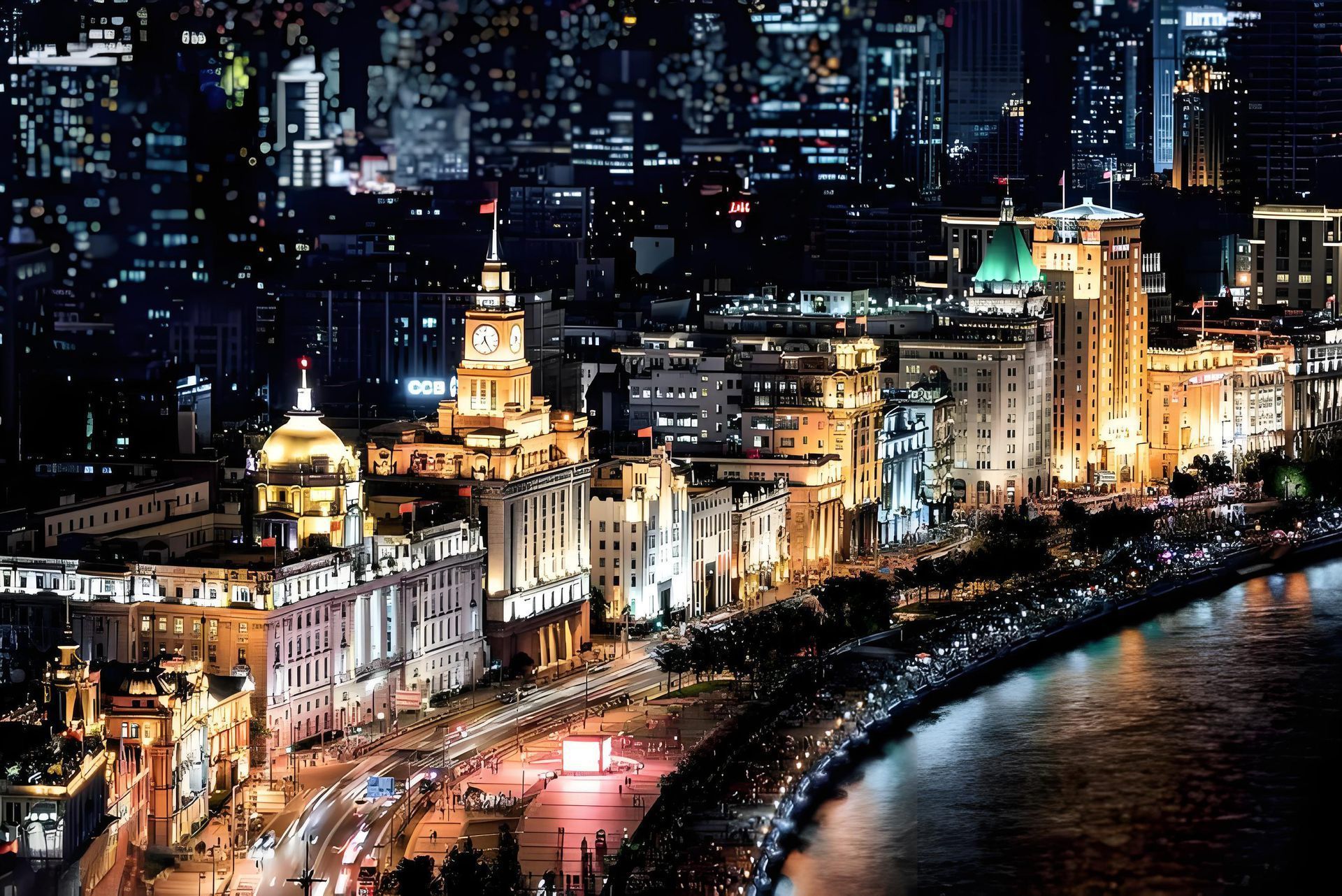 The Bund Huangpu River promenade