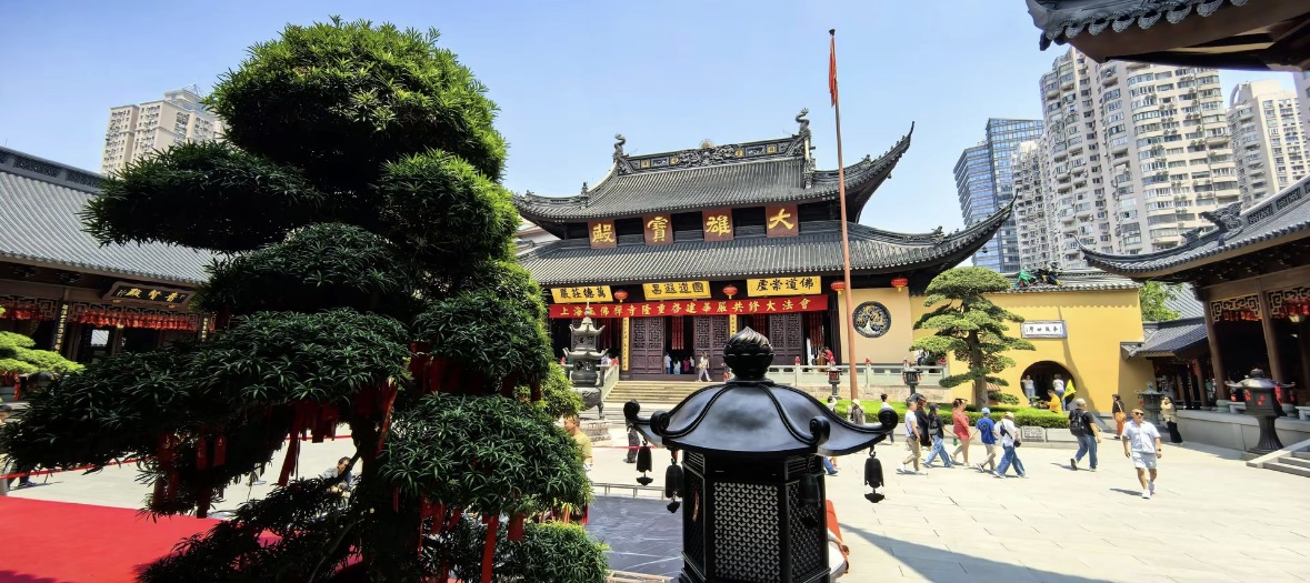 Jade Buddha Temple