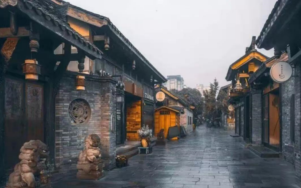 Kuanzhai Alley (Wide and Narrow Alleys)