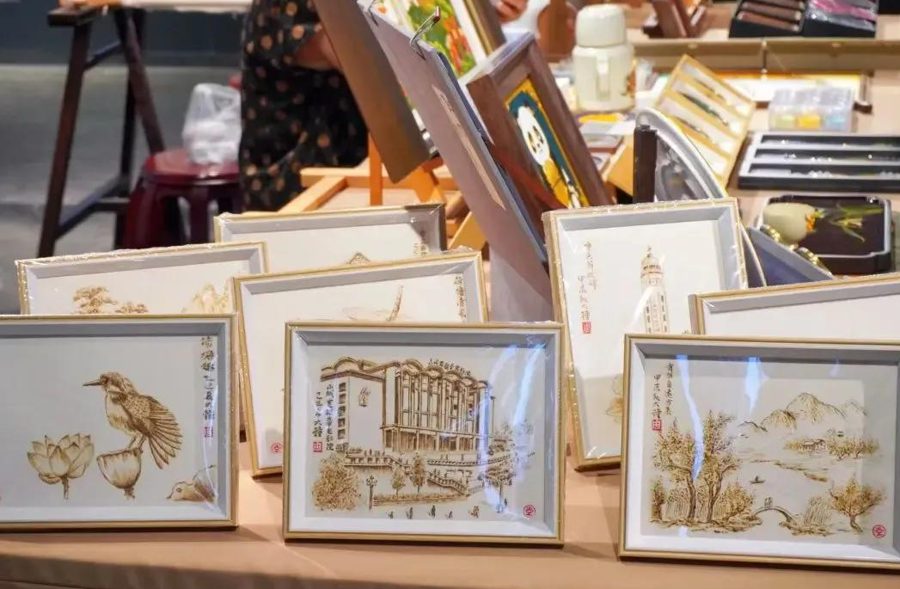Wooden City-Model Carvings