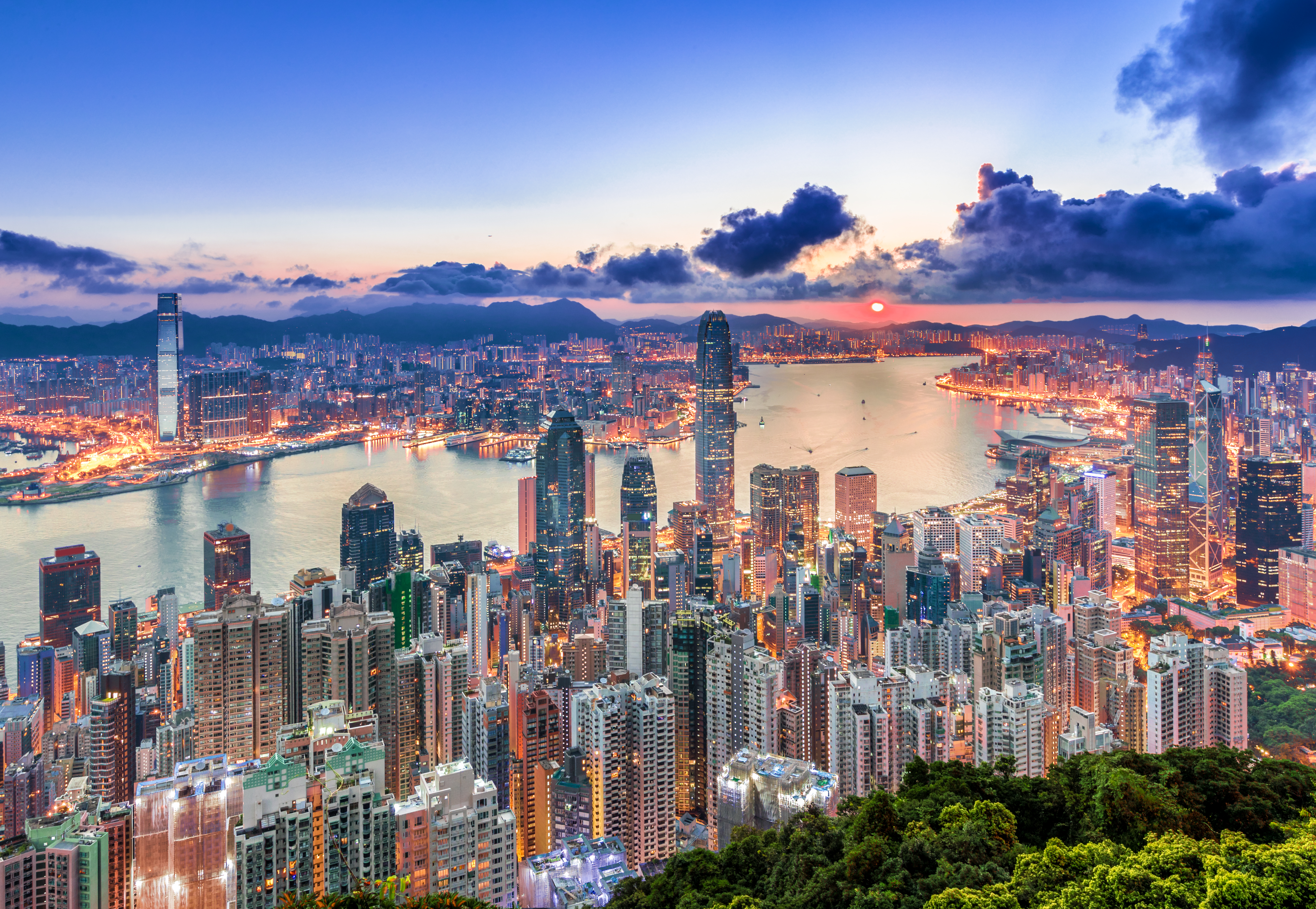 Hong Kong & Macau