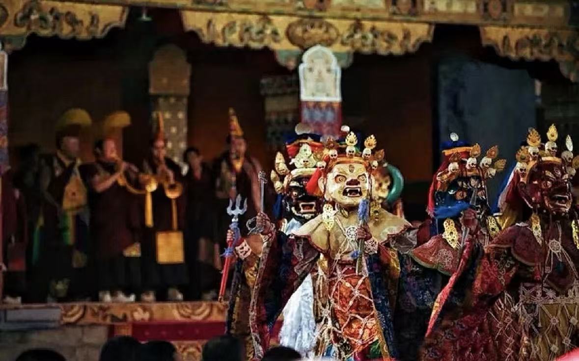 Traditional Tibetan Opera (Ache Lhamo)