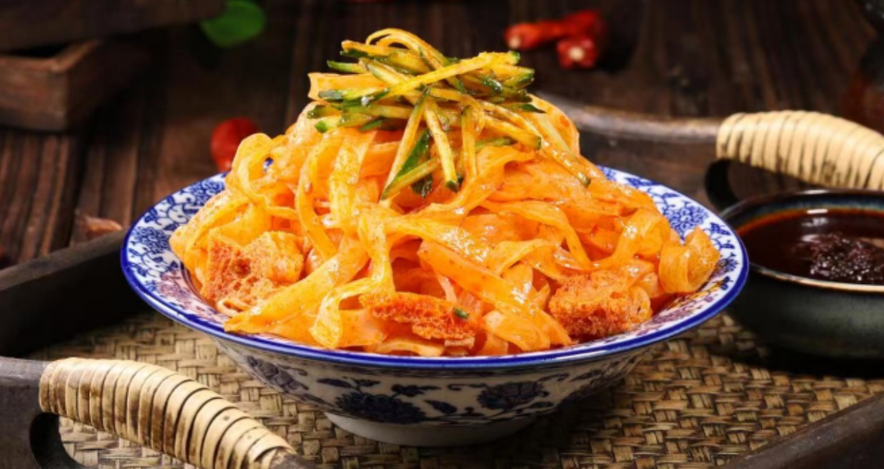 Cold Sesame Noodles (Liangpi)