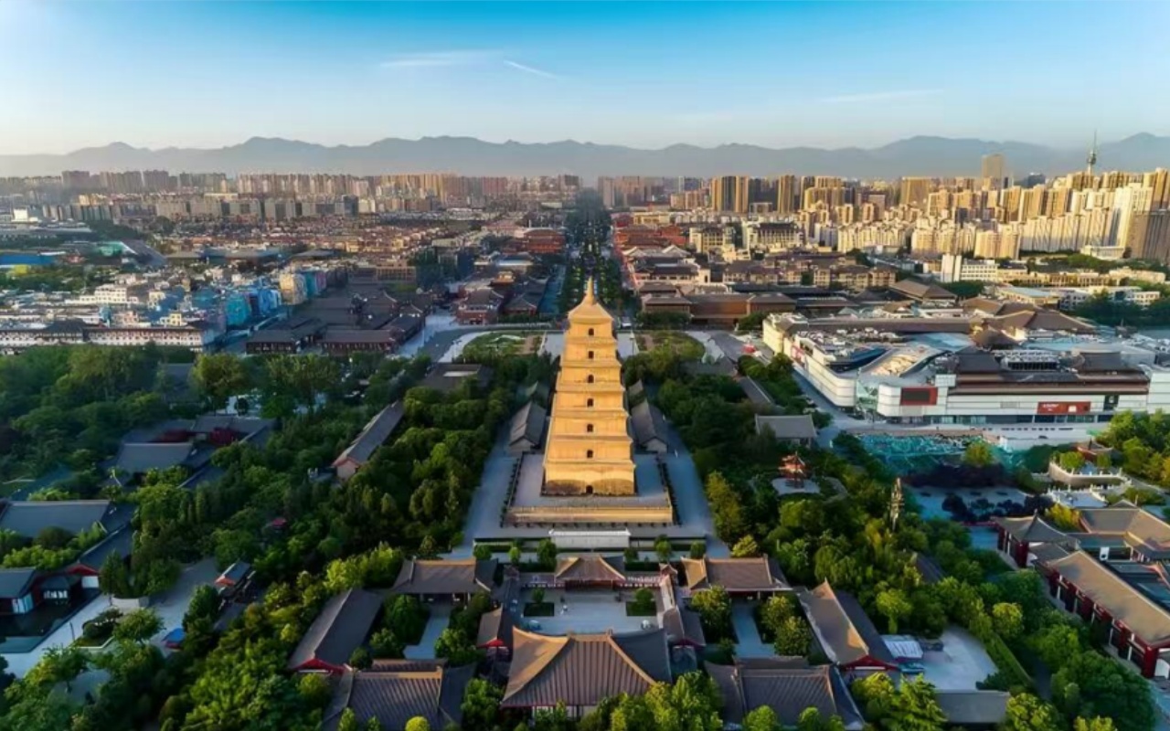 Giant Wild Goose Pagoda (Dayan Pagoda)