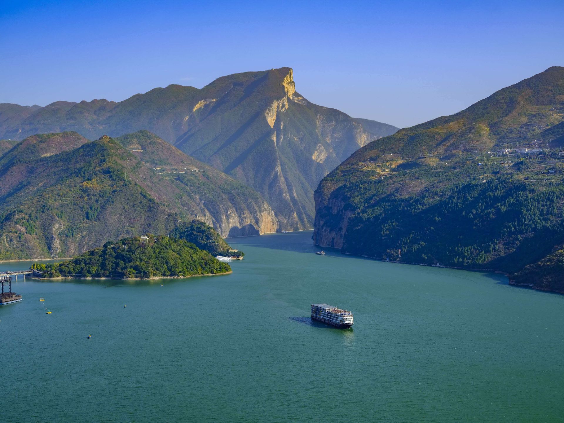 Classic Yangtze Itineraries (Chongqing to Yichang)