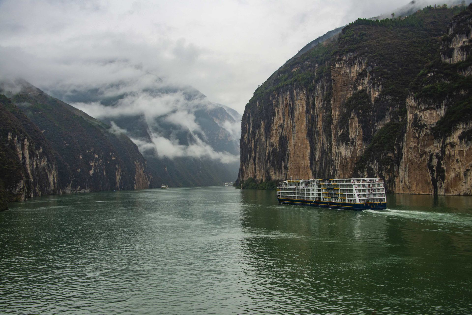 Onboard Life & Cultural Activities
