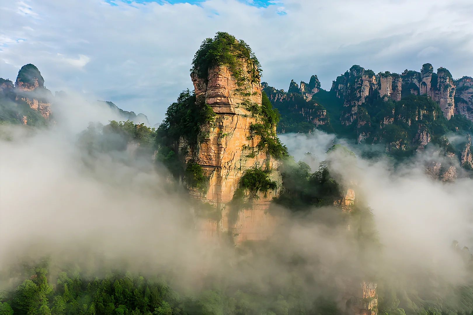 Tianzi Mountain Nature Reserve