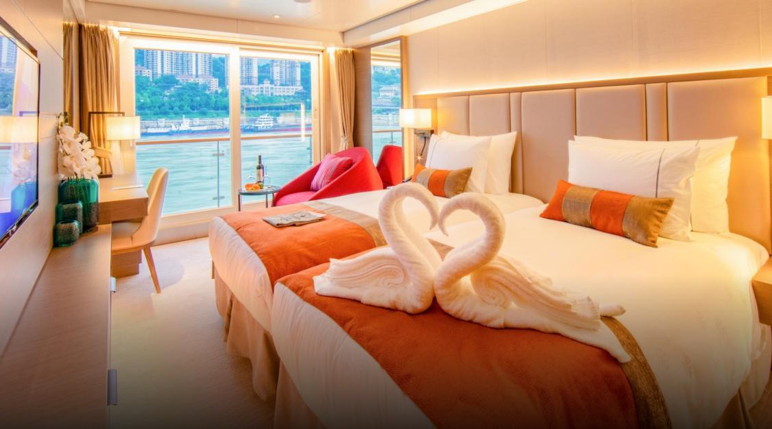 Premier Deluxe Cabin