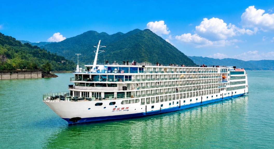 Century Oasis cruise ship