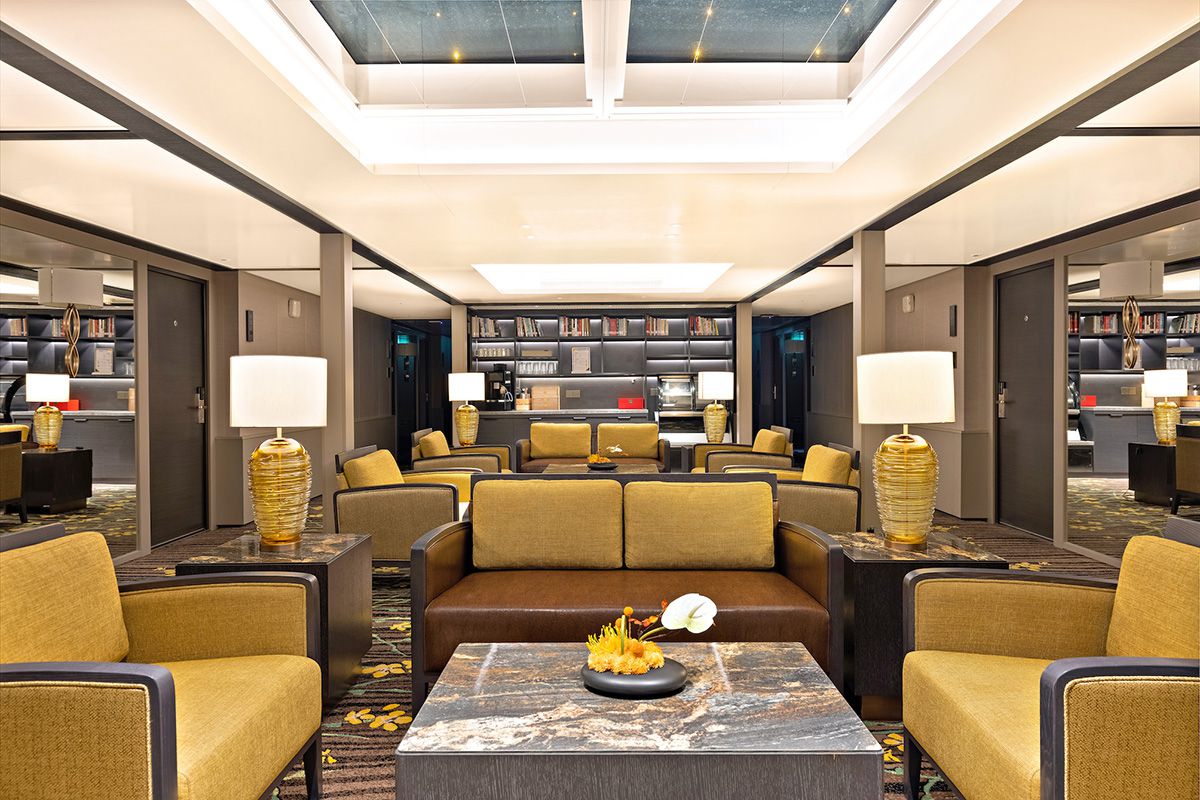 Executive Lounge