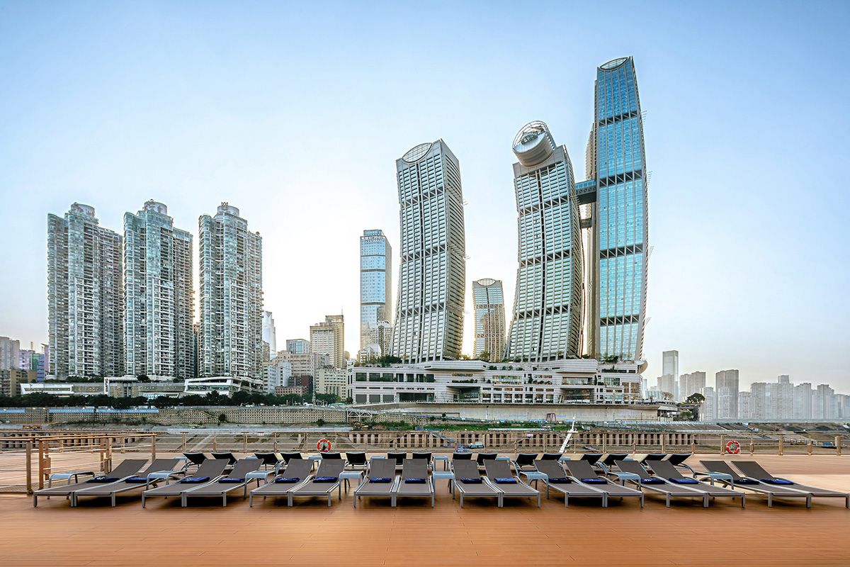 Sun Deck 1