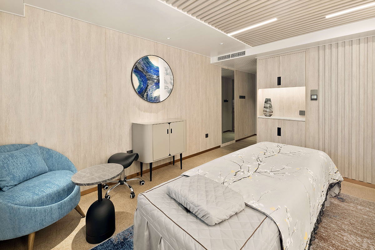 TCM Therapy Room