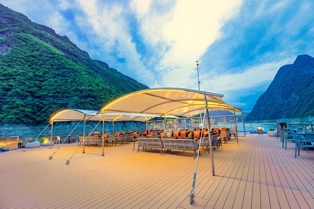Sun Deck
