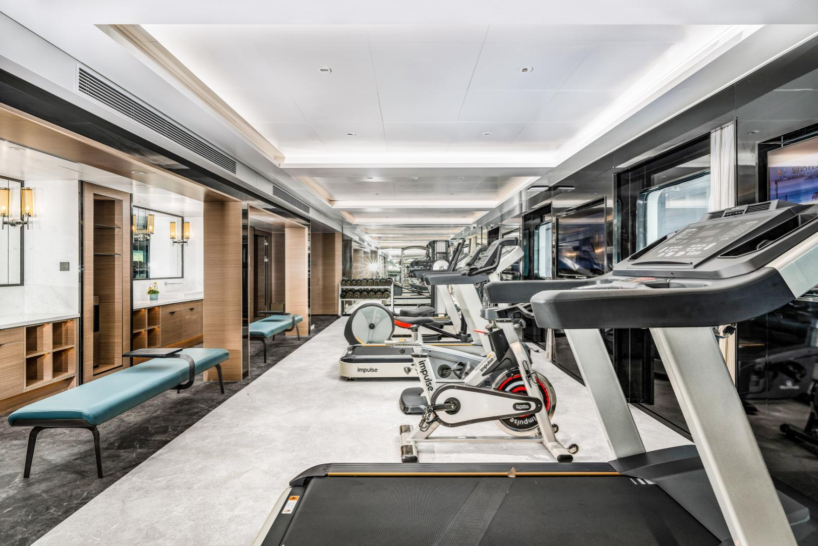 FITNESS CENTER
