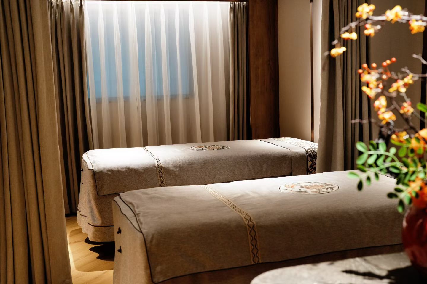 SPA/FOOTSPA/TCMTHERAPY/KIDSZONE