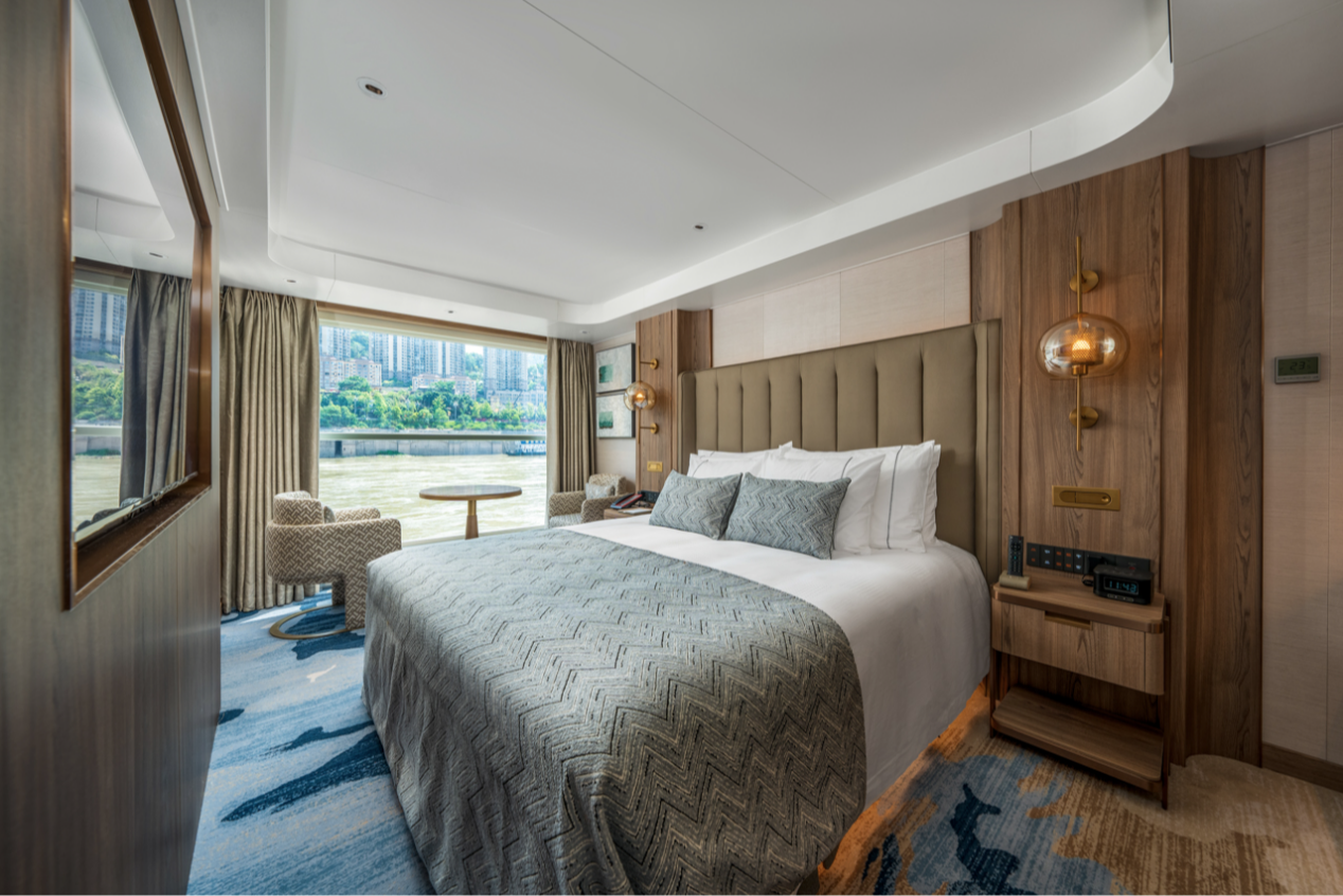Voyage Suite