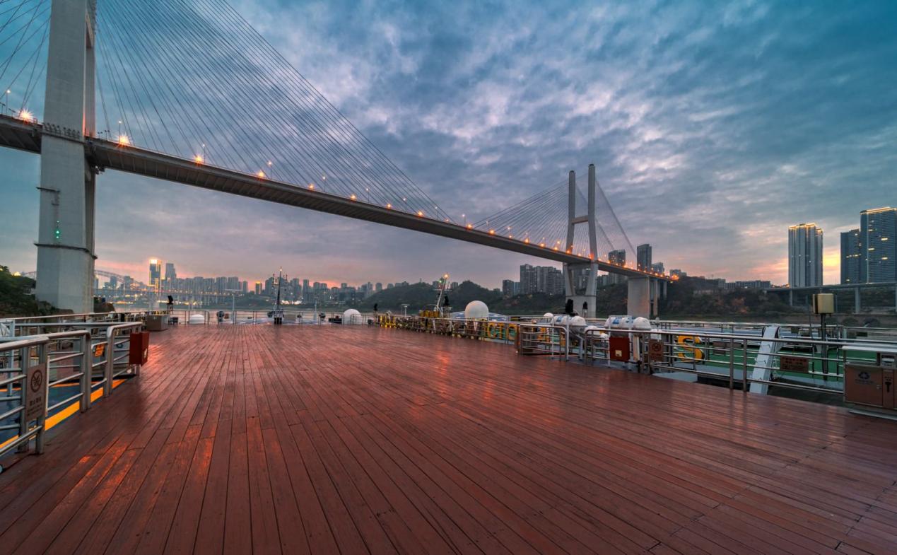 Sun Deck