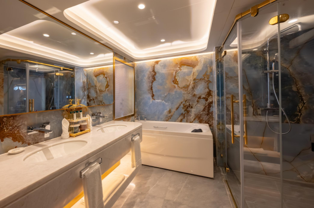 Shangri-La Suite