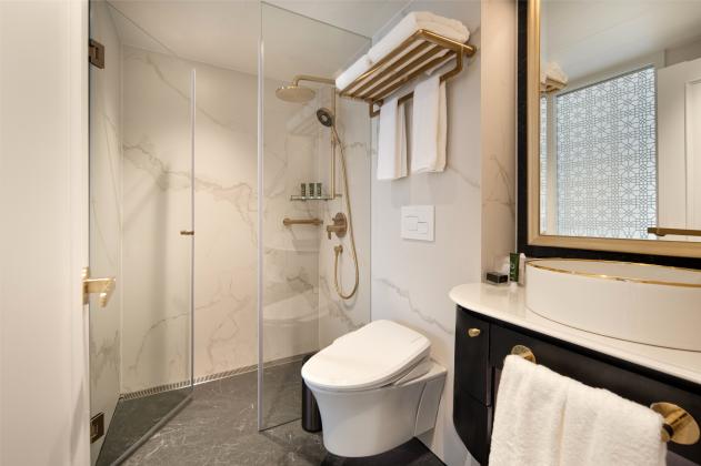 Deluxe Suites