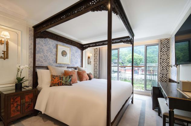 Jade & Mandarin Suites