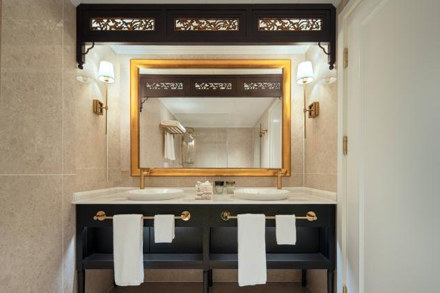 Jade & Mandarin Suites